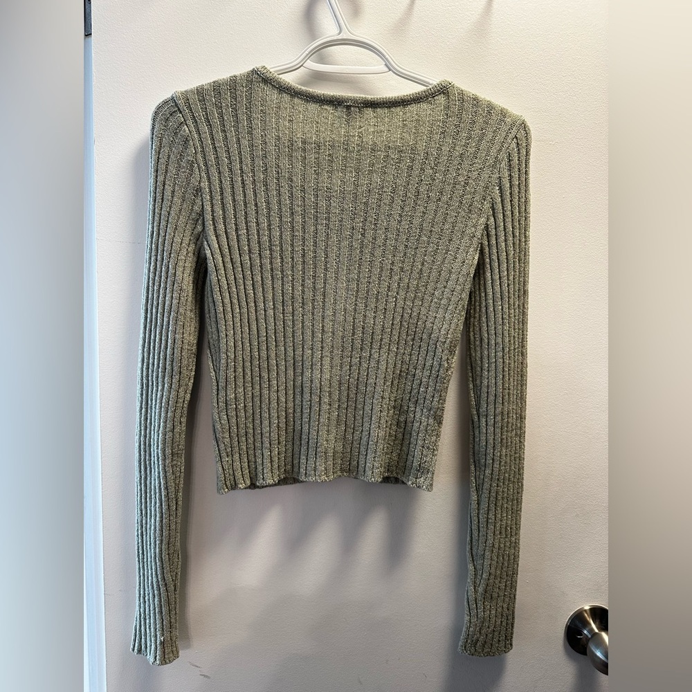 Garage Ribbed Button-Front Cropped Cardigan – XXS - Picture 2 of 4